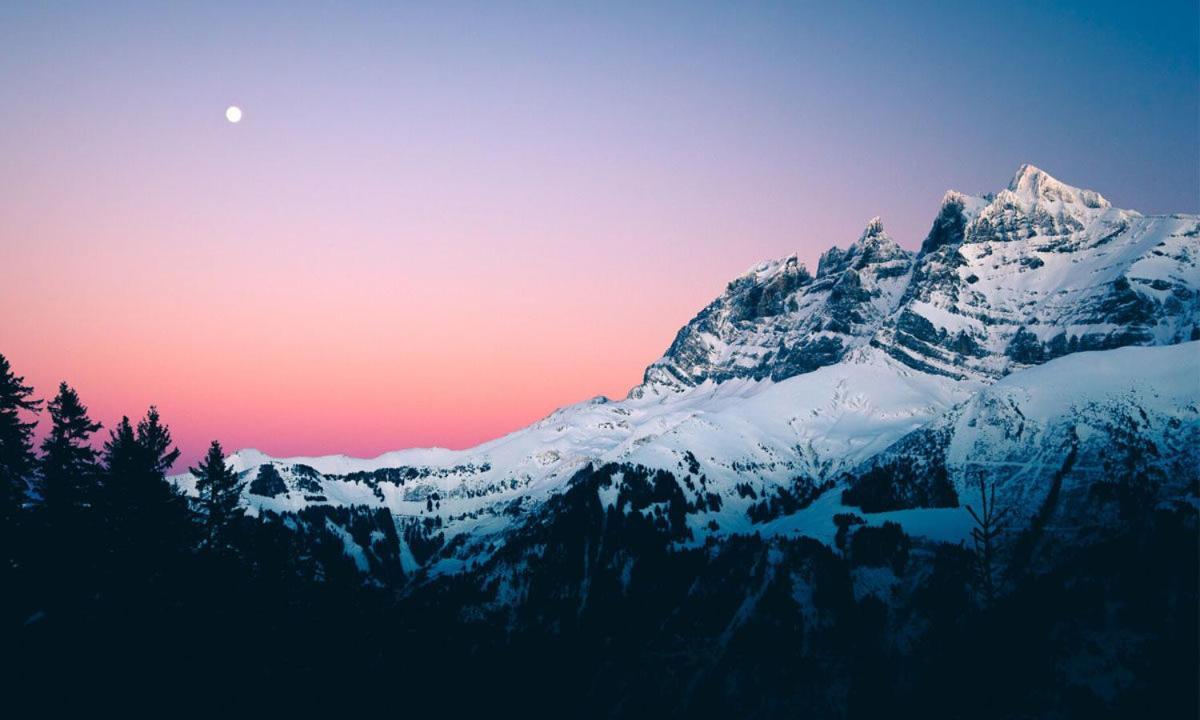 Backpacker Le Petit Baroudeur Pansiyon Champéry Dış mekan fotoğraf