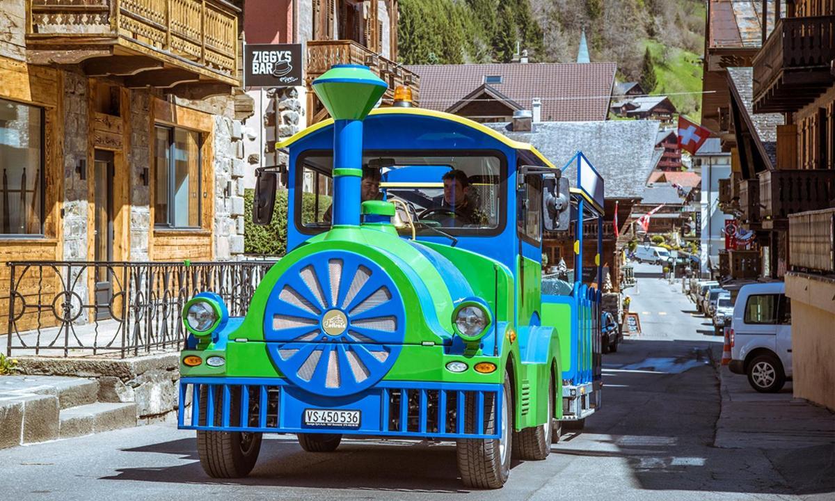 Backpacker Le Petit Baroudeur Pansiyon Champéry Dış mekan fotoğraf