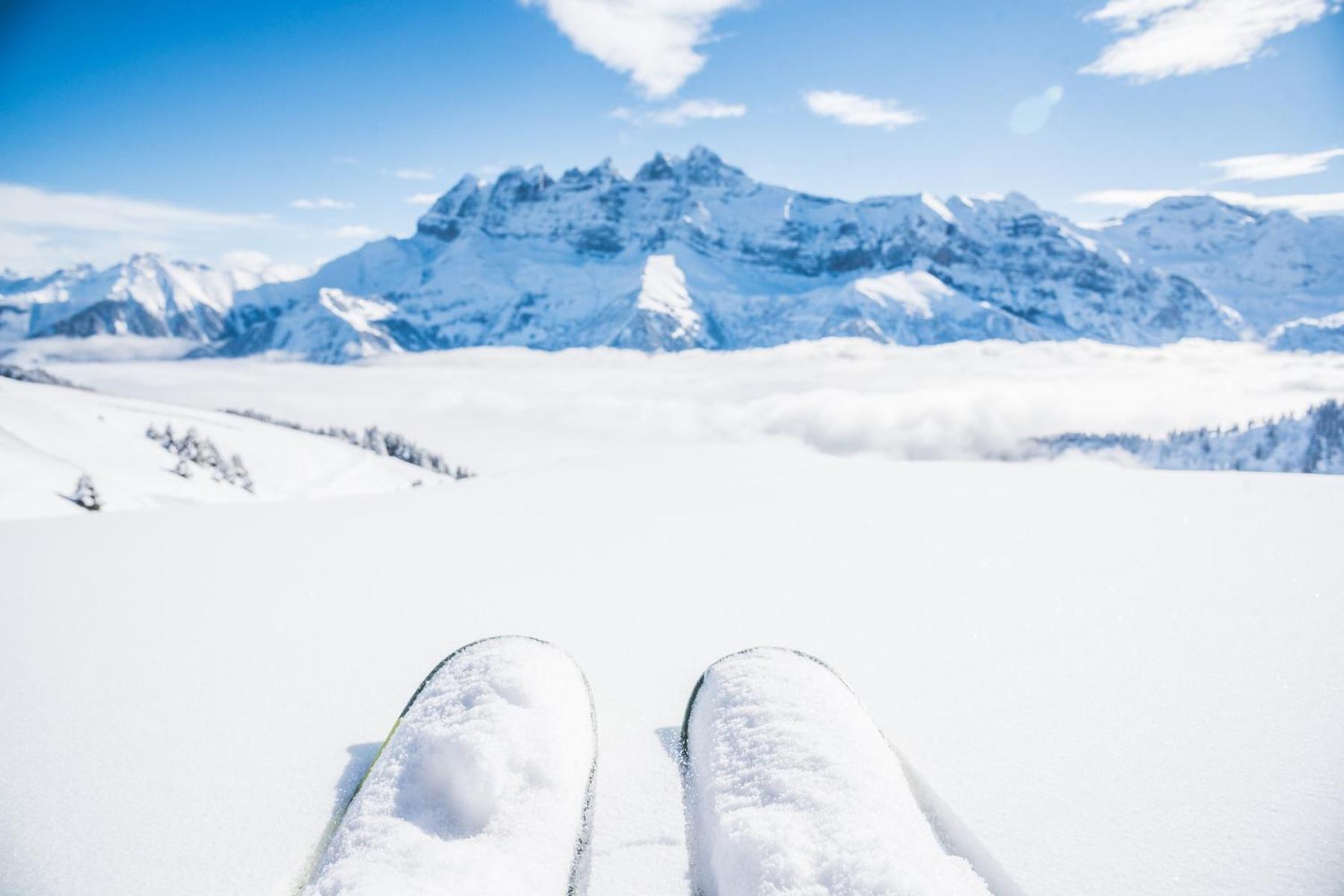 Backpacker Le Petit Baroudeur Pansiyon Champéry Dış mekan fotoğraf