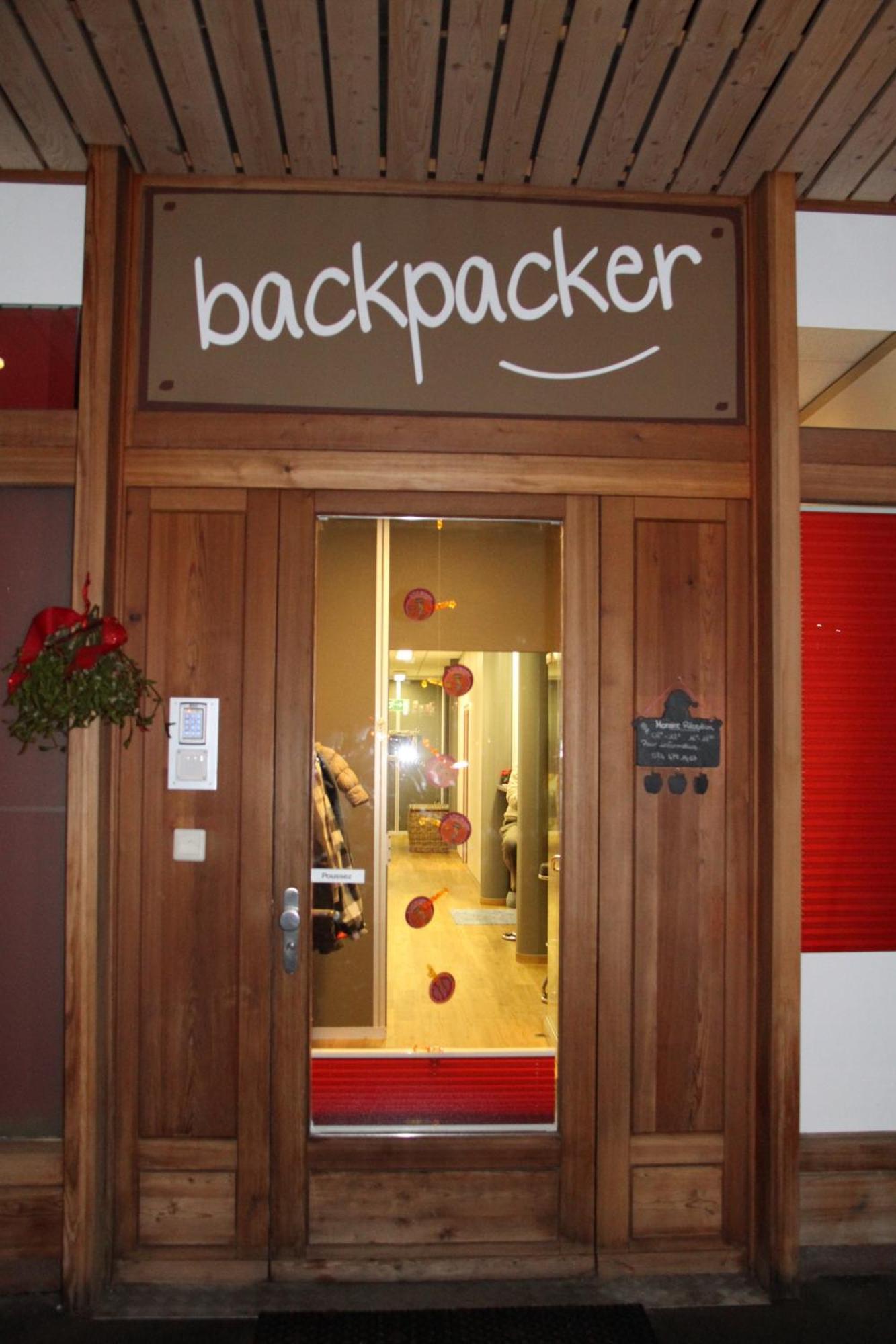 Backpacker Le Petit Baroudeur Pansiyon Champéry Dış mekan fotoğraf